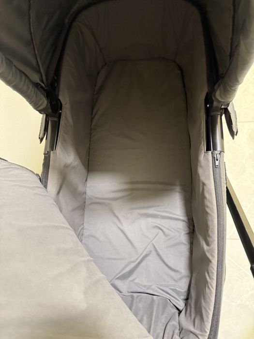 Коляска Joie 2в1 (люлька и прогулочный блок)