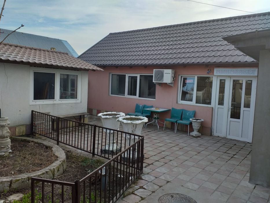 spatiu comercial de inchiriat Hemeius