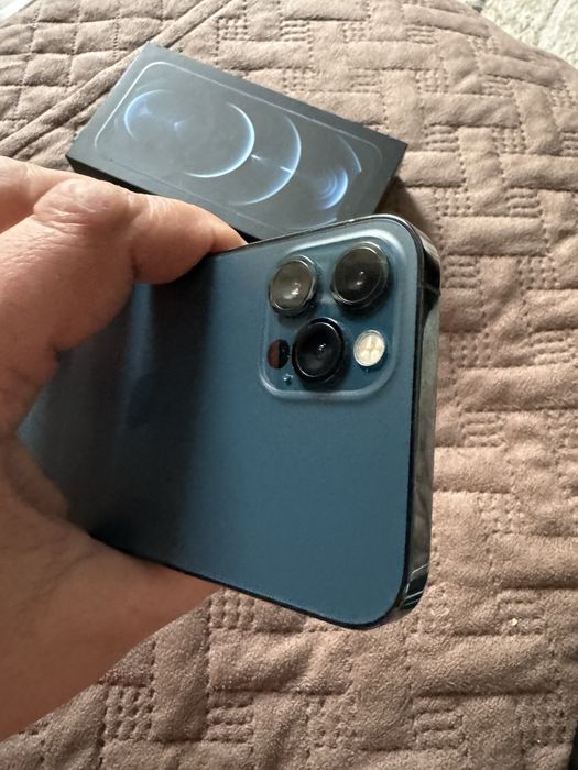 IPhone 12 pro (синий)