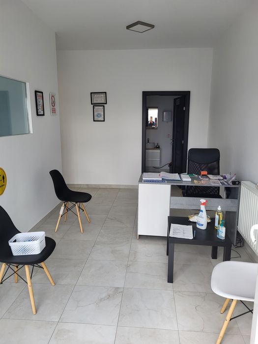 Inchiriere spatiu comercial