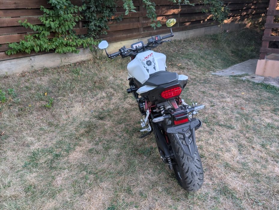 Honda CB750 Hornet 2024 | 17.000 km | QS UP/DOWN | Shark | Anvelope noi| Posibilitate înscriere ca A2