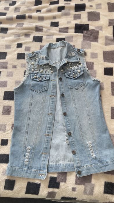 Б/у и новые вещи разбираю гардироб м л