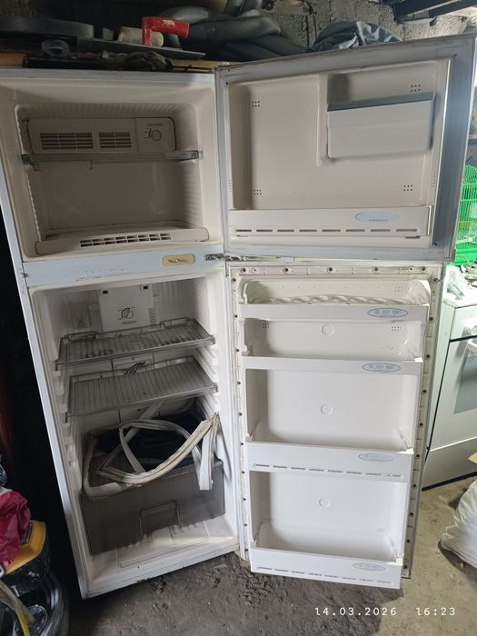 Холодильник в рабочем состоянии