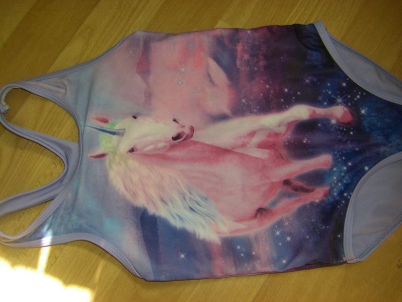 Детски бански  +  бонус