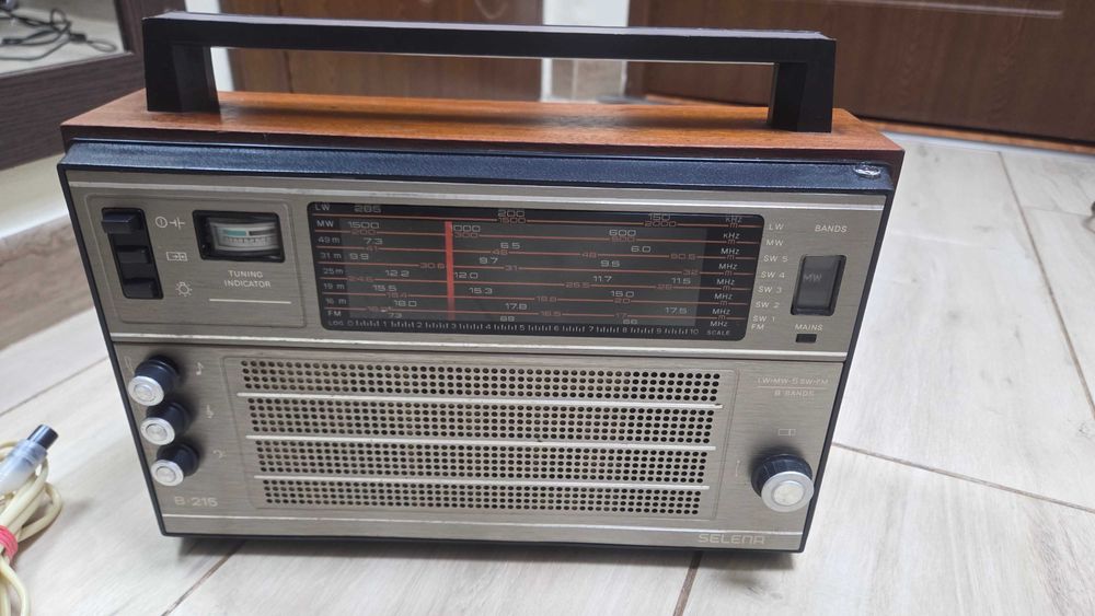 Radio vechi Selena funcțional