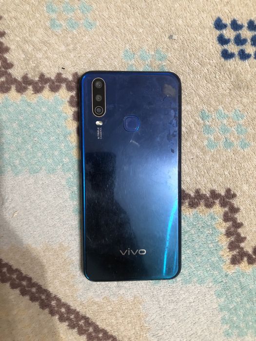 Продам телефон в хорошем состоянии