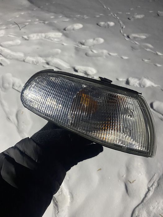 Поворотник на мазду