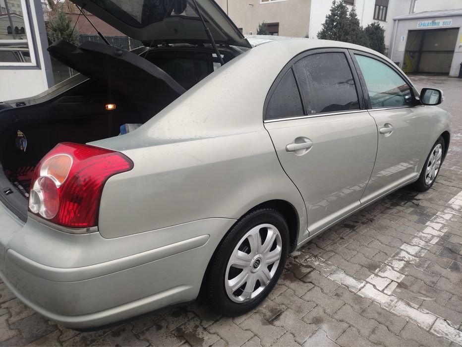 Toyota Avensis T25 2.0 Diesel