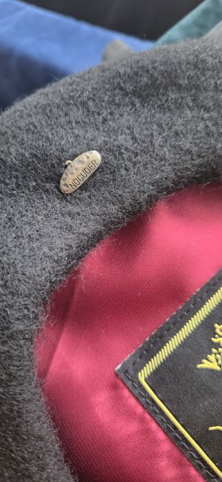 Дамска баретка 100% вълна