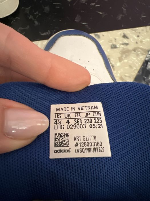 Маратонки Adidas