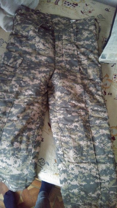 Продам ватники ,.берцы