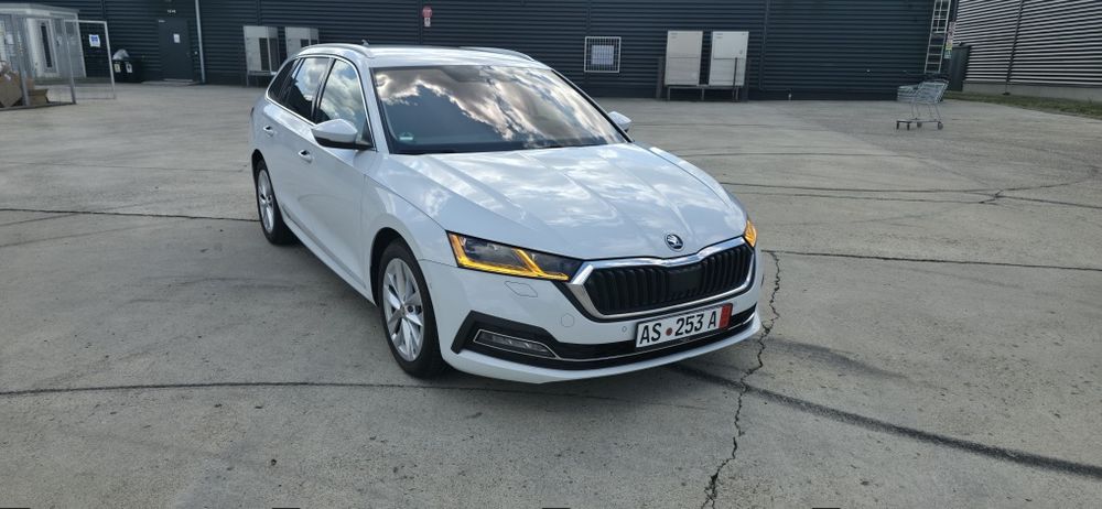 Skoda Octavia. 2023.Bord Virtual Cockpit. Matrix. Cameră. Portbagaj electric.