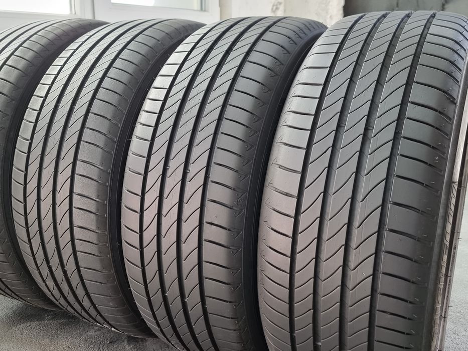 "Dot 23/24" 215/55/17 Michelim 4Броя: 260€ 7мм