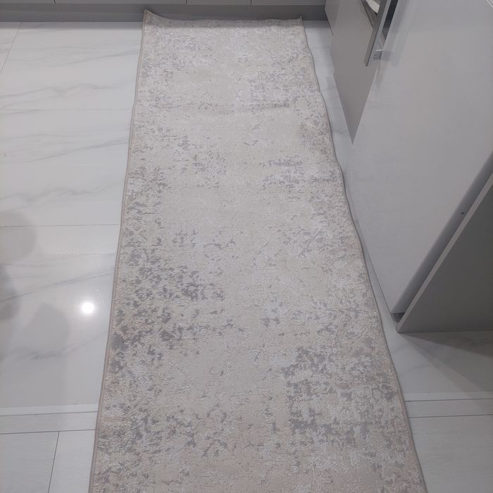 Продам ковровые дорожки 2, шт 9 тыс