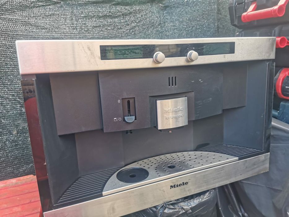Esspresor de cafea Miele -defext