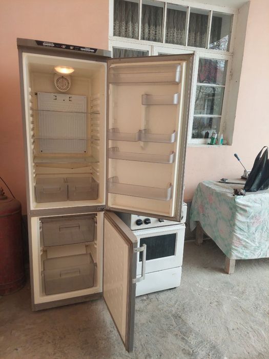Холодельник газ плита сотилади