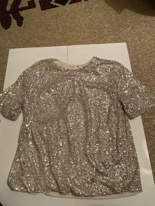 Tricou H&M nou cu paiete