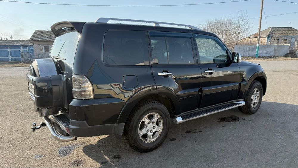Mitsubishi pajero продам