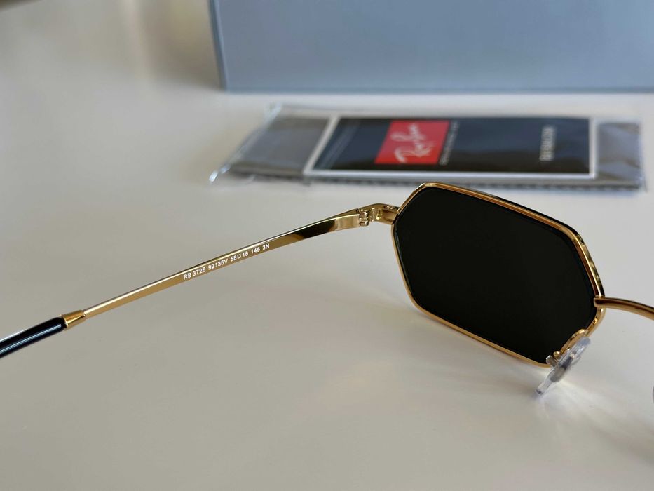 Слънчеви очила Ray-Ban Yevi RB3728