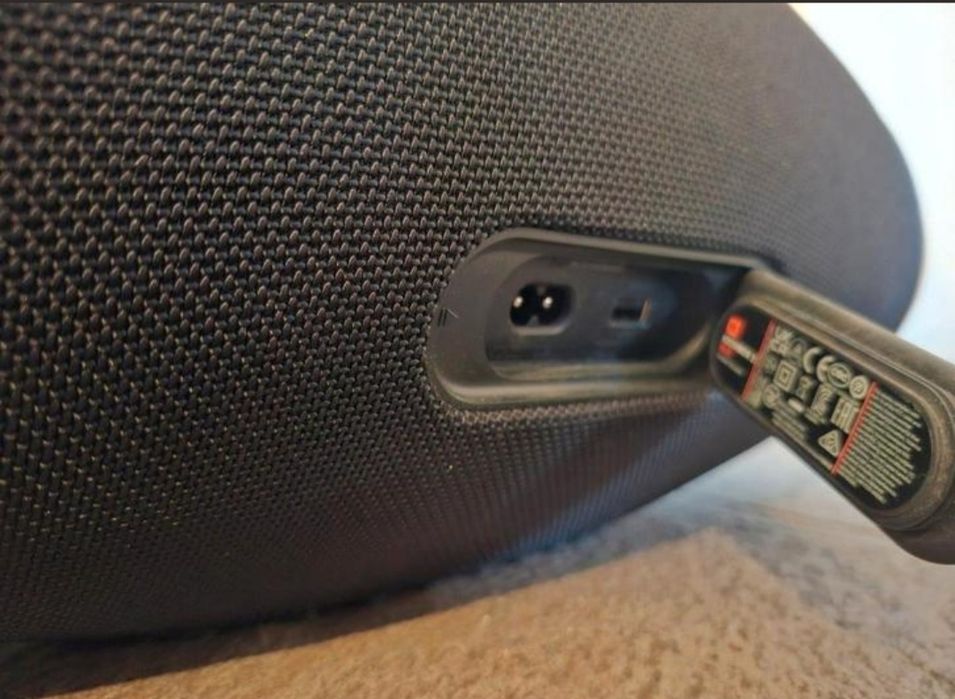 JBL Boombox 3 – Брутален звук и басс