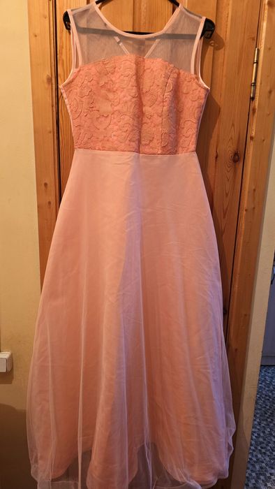 Платье на выпускной.