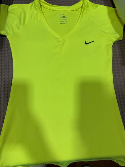 Майка Nike женскаЯ