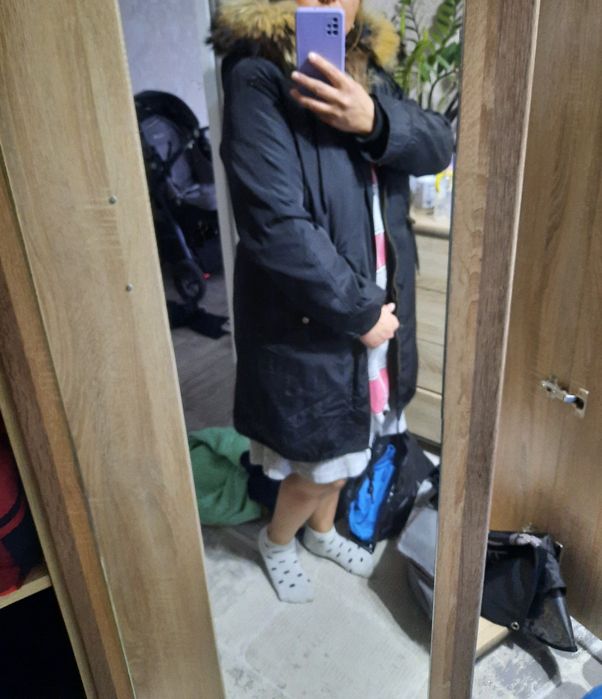 Продам парку куртку 5000