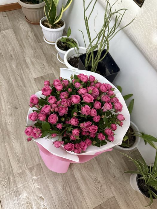 Куставой роза букет