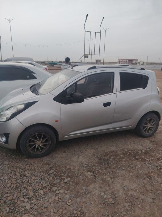 Chevrolet Spark 2011 — 2