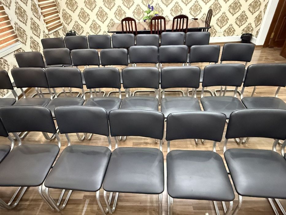 Stullar sotiladi, arzon narxlarda