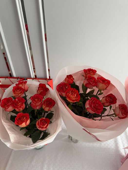 Букеты цветов розы