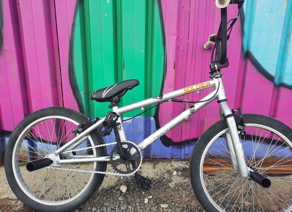 Bicicleta Bmx 20", pentru copii.Pret fix.