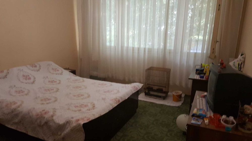 Дава се под наем Тристаен апартамент в Свищов - 85 кв.м за 153 € - Снимка #4