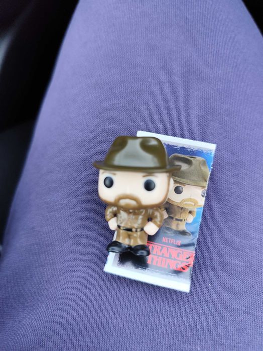 Stranger things kinder joy