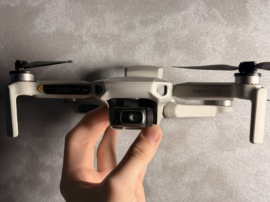Дрон DJI Mini серый