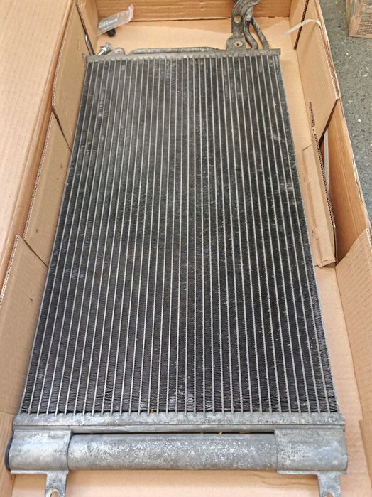 Радиатор преден за свят Ибиза seat ibiza