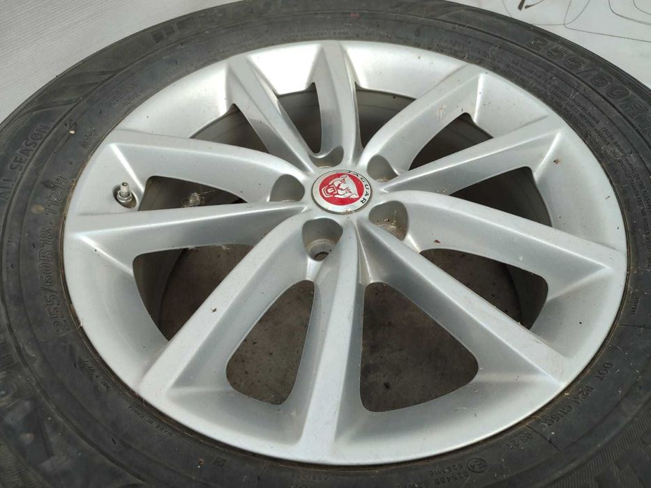 Set 2 Jante aliaj R18 7.5J 255/60R18 5x108 Jaguar F-Pace 7.5JX18CH IS45 2018 / [2016] / (11W)