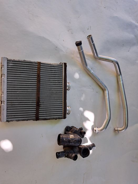 Nissan Qashqai caloriferul si termostatul de căldură