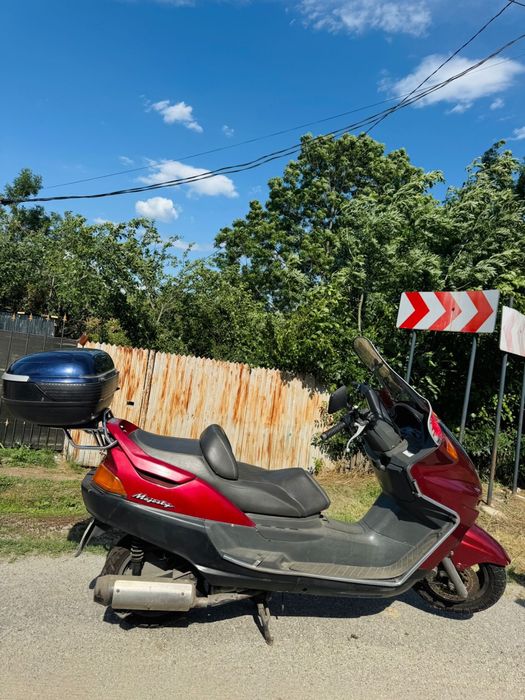 Yamaha Majesty 250
