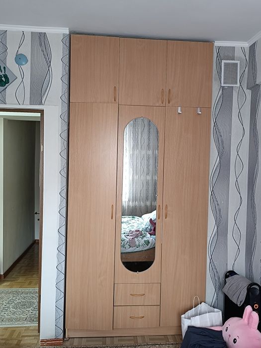 Продаем мебель, комплект на 2 комнаты