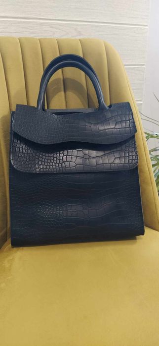 Голяма дамска чанта