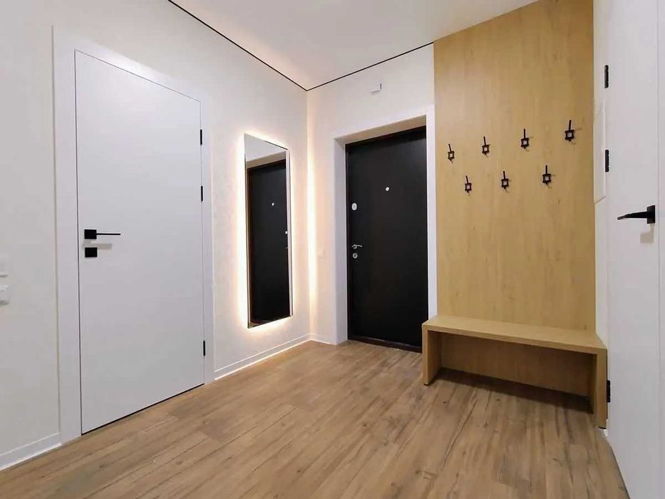 Дава се под наем Двустаен апартамент в София, Център - 56 кв.м за 408 € - Снимка #4