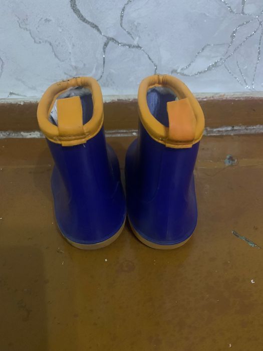 Резиновые сапоги