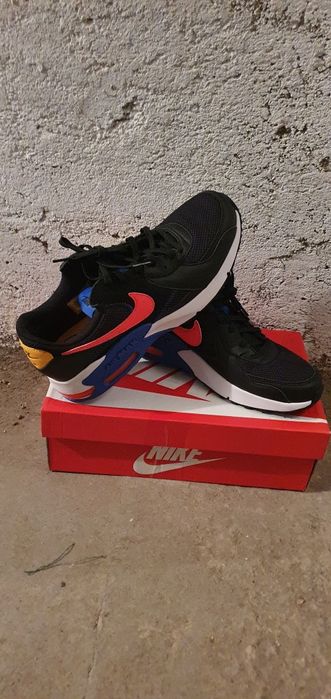 Vând adidași Calvin Klein, Nike