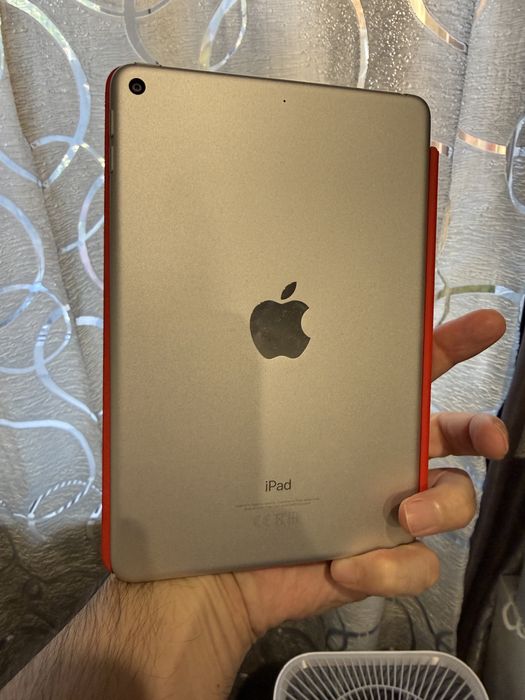 Ipad Mini Generatia 5,Alb,Impecabil,Husa Magnetica,