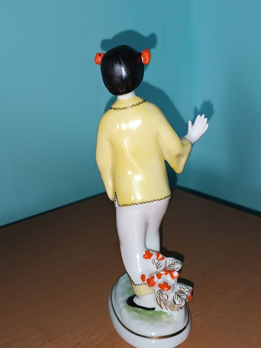 Фарфоровая статуэтка ЛФЗ