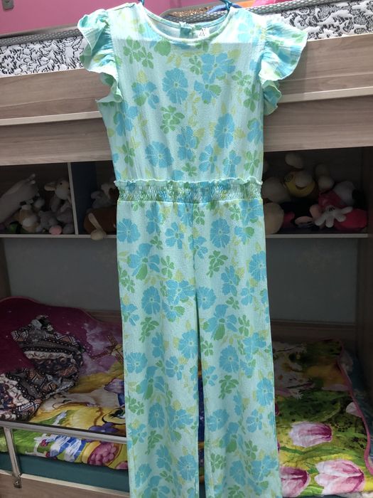 Комбинезон на девочку