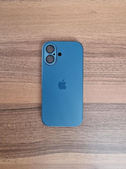 Матов стъклен кейс за apple iphone 17 - различни цветове