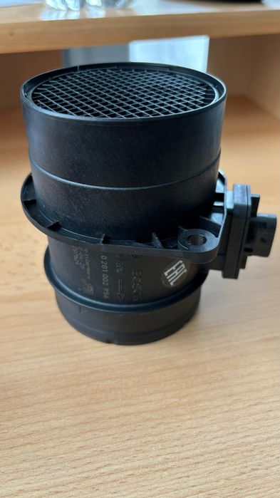 Дебитомер (Mass Air Flow) Бош за Ауди А4 Б9