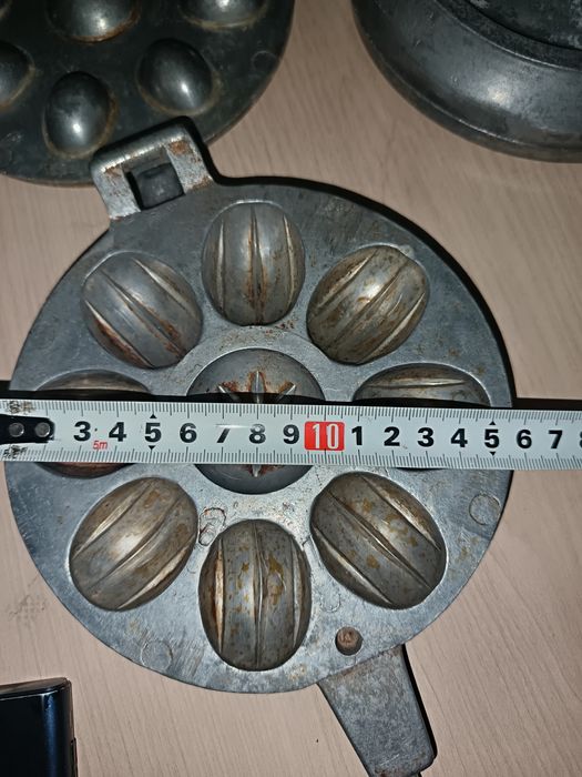 Орешницы для выпечки на газе.gazda pishirish uchun findiq yong'oqlari